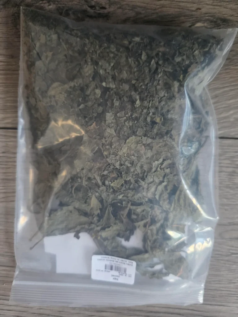 salvia divinorum dried leaves